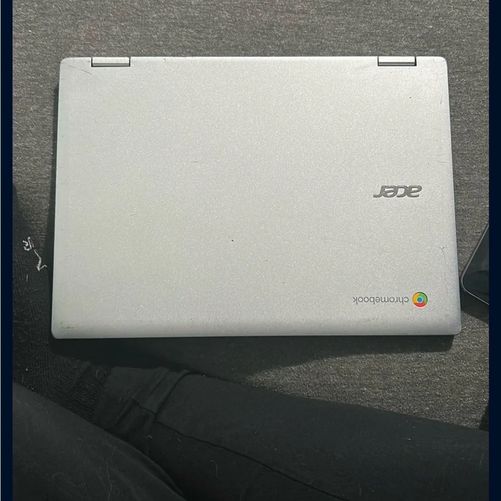 Acer Chromebook - Black and Silver Finish